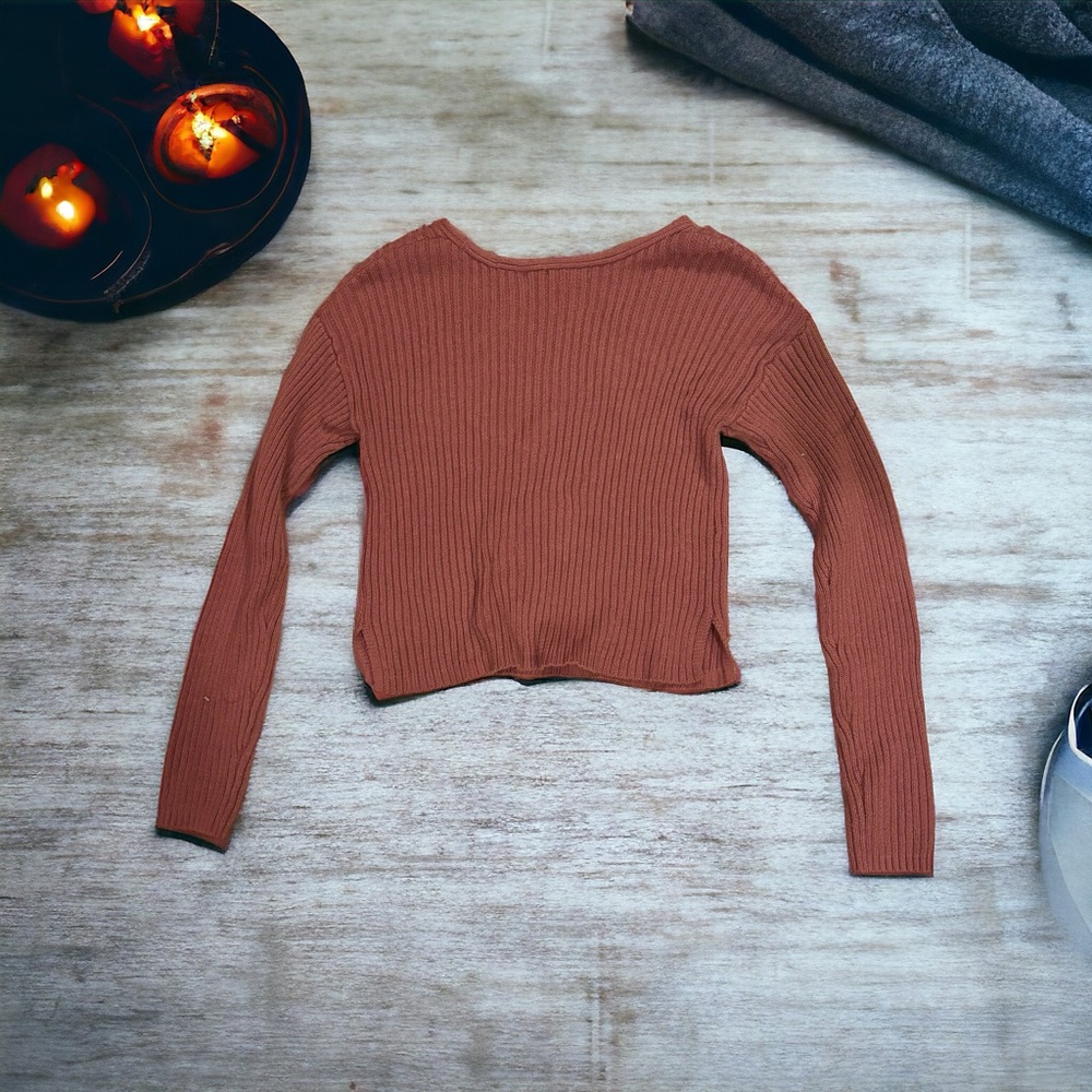 Dusty Rose Cropped Ribbed Sweater - Medium - Picture 2 of 3